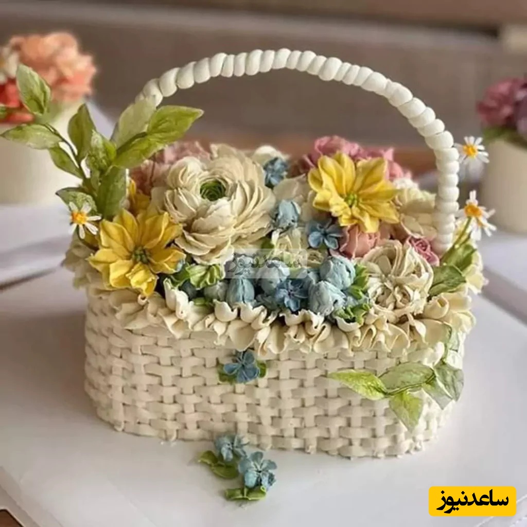 خلاقیت منحصربفرد قنّاد خوش‌ذوق در طراحی و پخت کیک مناسب روز مادر+ شاهکاری شیرین در قالب هدیه‌ای بیادماندنی+ عکس