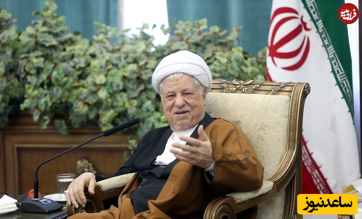 عکس؛ سفر در زمان؛ «هاشمی رفسنجانی در حال خوش و بش با علیرضا خمسه»؛ سال 94