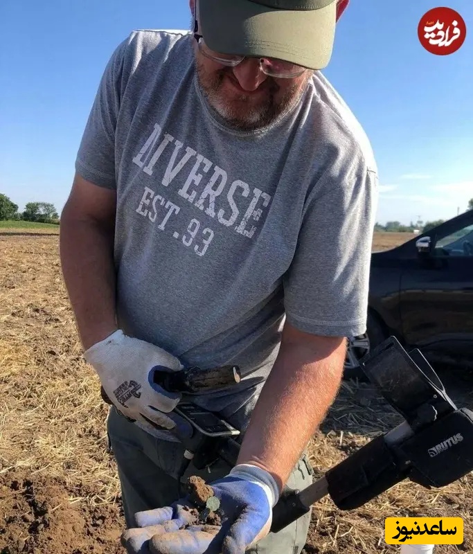 کشف گنج با بیل