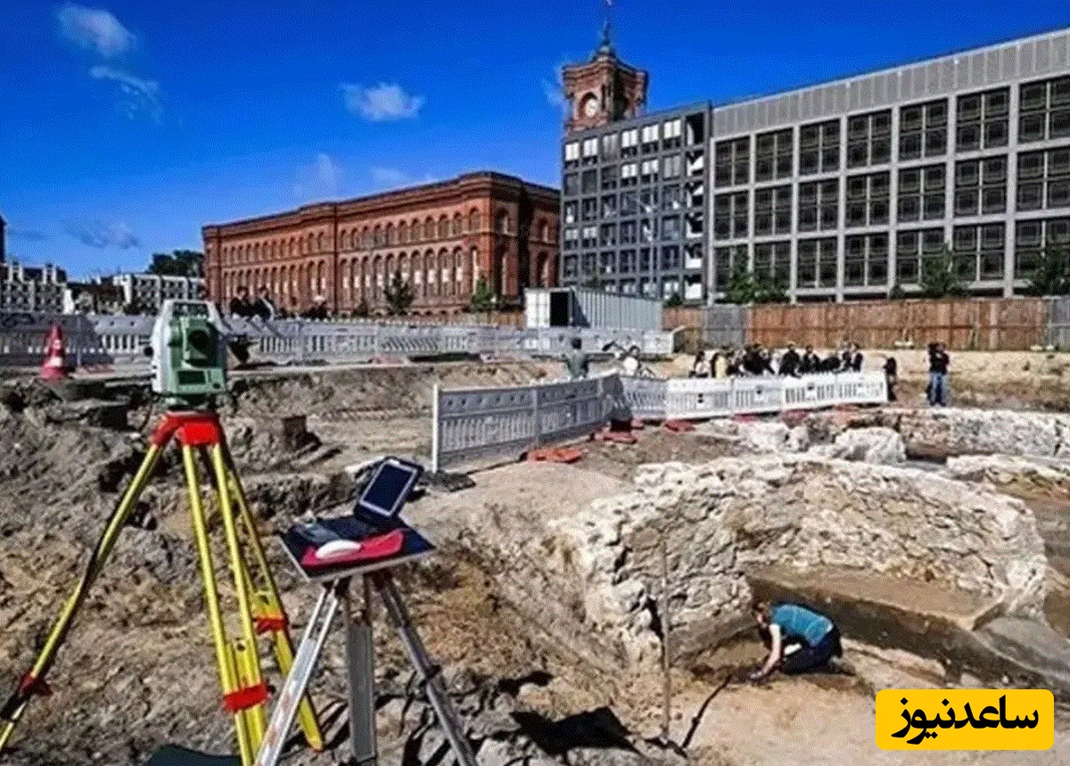 کشف لنگه‌کفش و گنجینۀ کوچک سکه‌های چندصدساله در برلین