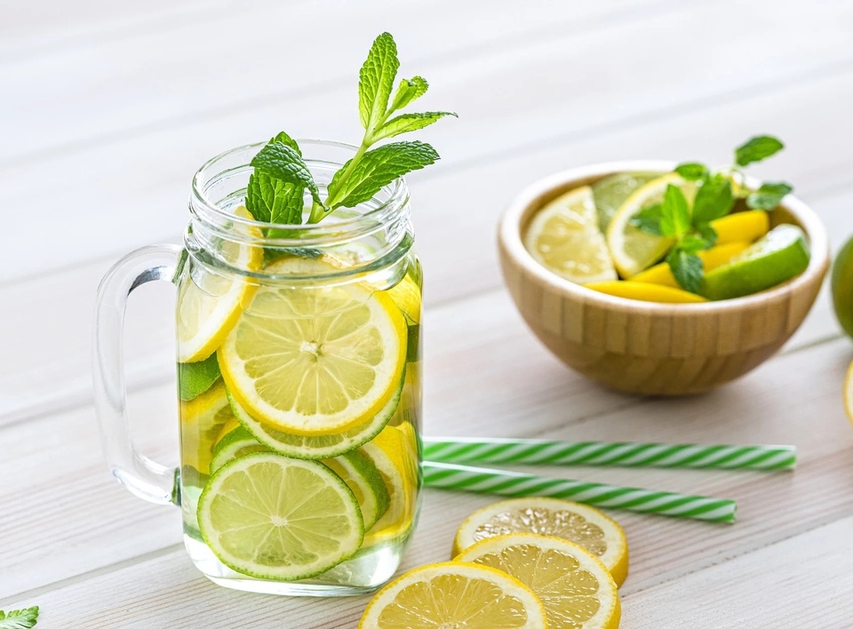 (ویدیو) چربی‌سوزی با آبلیمو درسته یا غلط؟/ حقیقت پشت این داستان چیه واقعیت یا افسانه؟