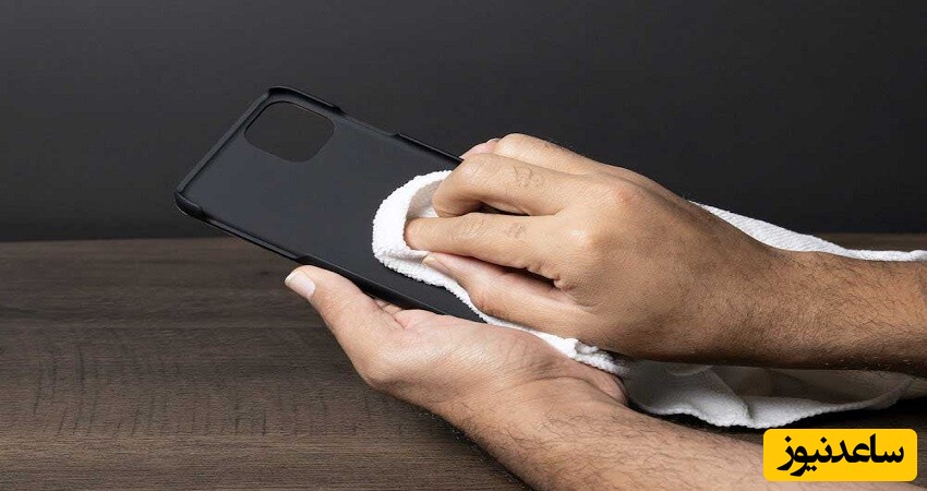  پاک کردن چسب رازی