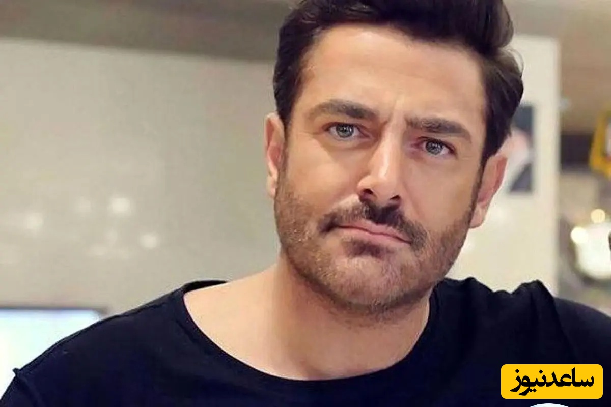 حضور غیر منتظره‌ی محمدرضا گلزار در یک کافه کتاب با تیشرت تنگ و بازوهای بزرگ😎😏