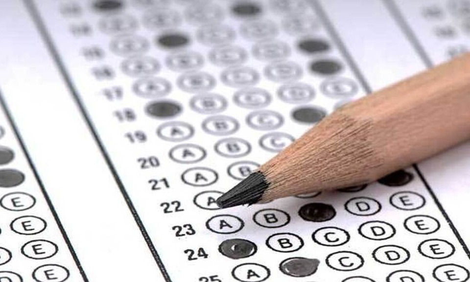 دانلود رایگان سوالات و پاسخ تشریحی کنکور سال 84 رشته انسانی/ راهی برای آمادگی هرچه بیشتر در کنکورهای آینده