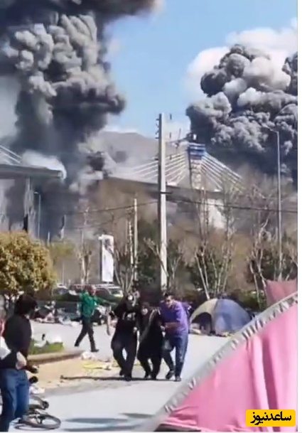 ویدیویی جدید و متفاوت از لحظه اصابت موشک به پل B1 کرج و فرار مردمی که برای روز سیزده به در، دور هم جمع شده بودند