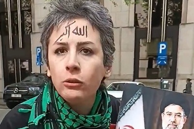 به من گفتند اگه عکس رهبر رو با خودت ببری اخراجی؛ من ایران رو از این 2 نفر...+ویدیو