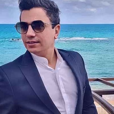 محسن ابراهیم زاده