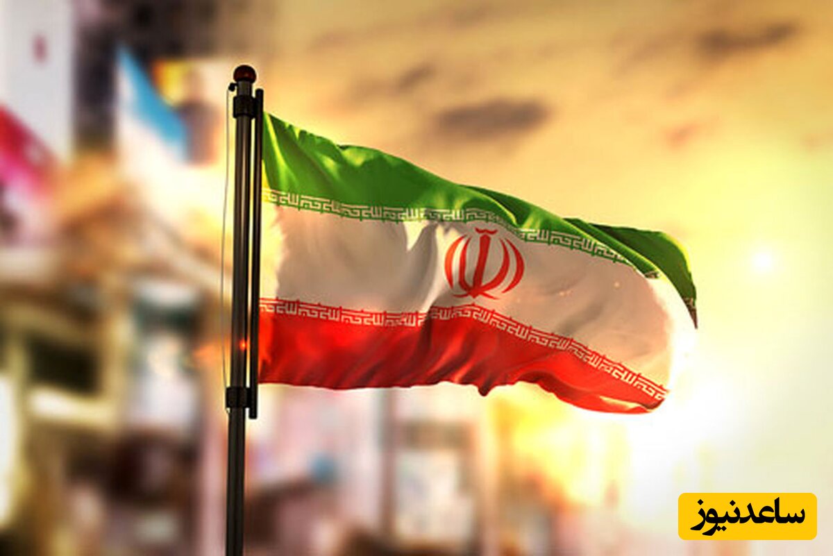 ادای احترام پیرزن عراقی به پرچم ایران +ویدئو