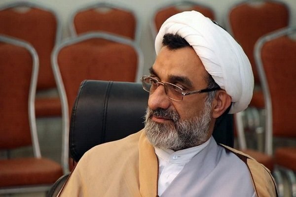 دبیر شورای عالی انقلاب فرهنگی خطاب به محسن برهانی: احمق خاک تو سرت با این دانشی که داری! +ویدئو