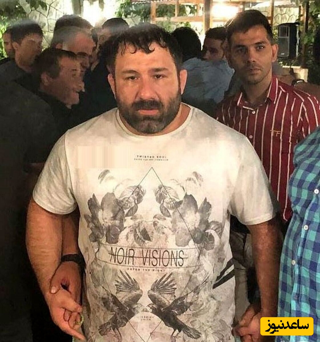 (16+) تصاویری از لحظه تیراندازی و صورت خونین هانی کرده/ فریادهای هانی کرده بعد از اثابت گلوله!