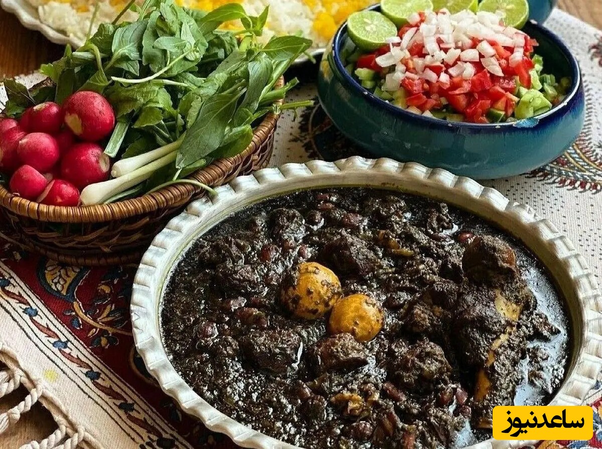 غذای پیشنهادی امروز/  طرز تهیه+ فوت کوزه گری قورمه سبزی تهرانی جا افتاده