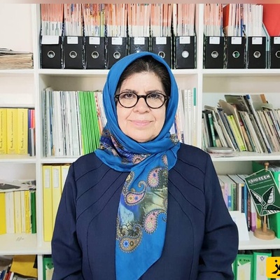 (ویدئو) با هایده شیرزادی، مادر زمین ایران آشنا شوید؛ زباله‌هایی که با فداکاری این بانو به گنج تبدیل شدند!