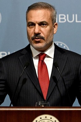 هشدار وزیرخارجه ترکیه درباره آغاز جنگ علیه ایران؛ چه کسی از آغاز دوباره جنگ حمایت می‌کند؟!