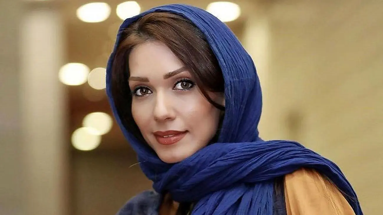 نگاهی به استایل شهرزاد کمال زاده با لباس عروس و چشم‌های رنگی + عکس