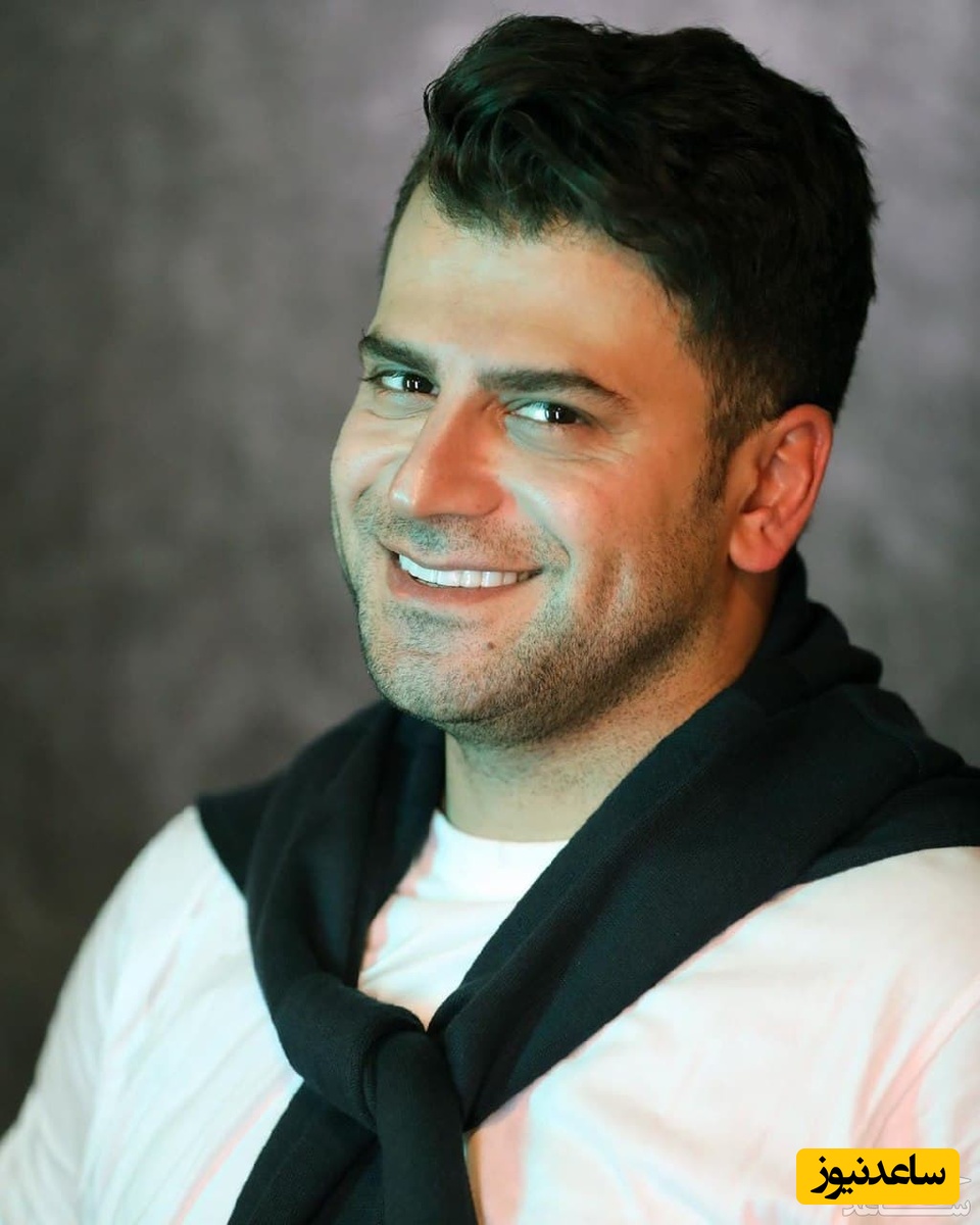 شاهکار خوانندگی آهنگ مازیار توسط روزبه حصاری بازیگر خوب کشورمان/ سرم روی تن من نباشه گر که بیگانه بشه هموطن من/ اینجور وقتا آدم به ایرانی بودنش افتخار میکنه