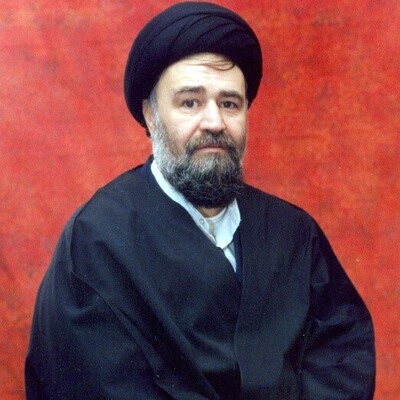 عکس| تیپ غیررسمی و متفاوت سیداحمد خمینی روی تویوتا لندکروز
