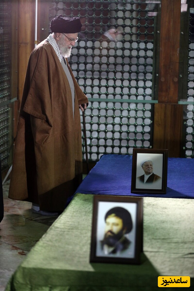 حضور رهبر انقلاب اسلامی در مرقد بنیانگذار جمهوری اسلامی ایران +فیلم