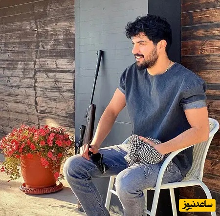 تیپ خونگی دیده نشده از سینا مهراد، اسماعیل سریال بدنام در ویلای شخصی/ آقای بازیگر در هرحالتی خوشتیپ و جذابه+عکس