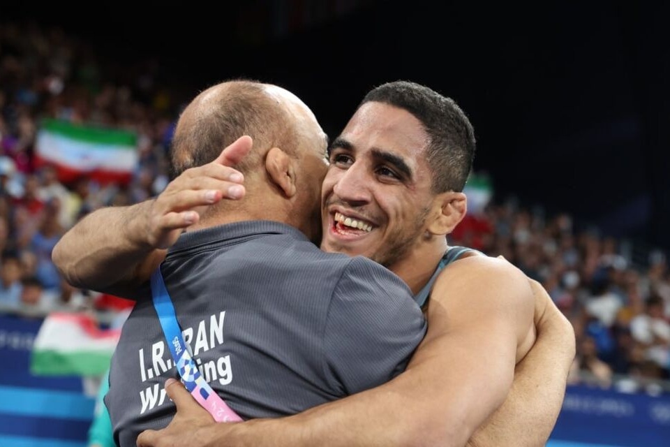 ایران در صدر جهان / رحمان عموزاد و امیرحسین زارع در اوج