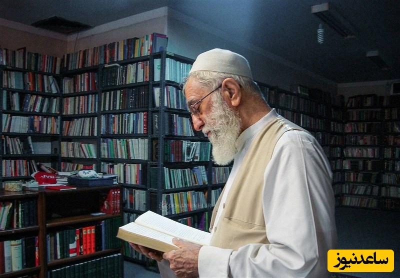 کتابخانه رهبر شهید انقلاب در منزلشان با 30 هزار  جلد کتاب+ویدیو