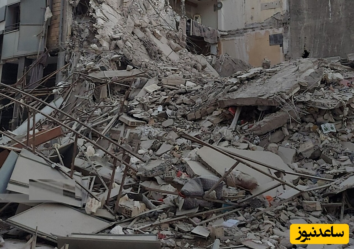 ببینید| ریزش ساختمان 6 طبقه در اهواز و خروج معجزه‌آسای مادر و فرزند ساکن پنت هاوس در لحظات آخر/ آوار شد کامل!