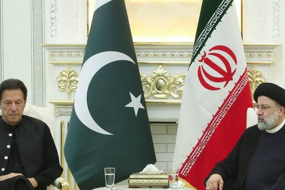عمران خان و رئیسی