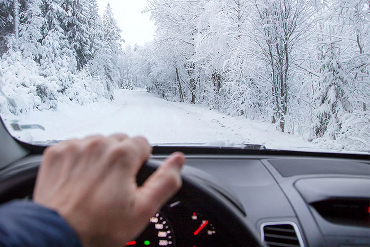 فیلم/ نحوه صحیح گرم کردن خودرو در زمستان!