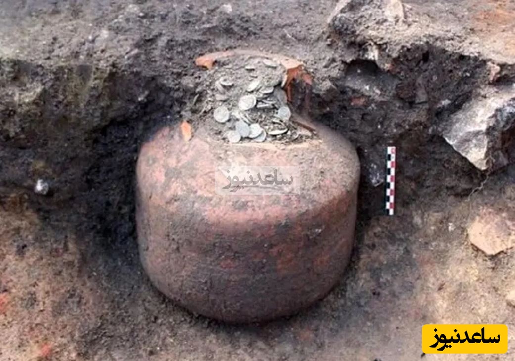 کشف قلک‌های 1800ساله مملو از سکه