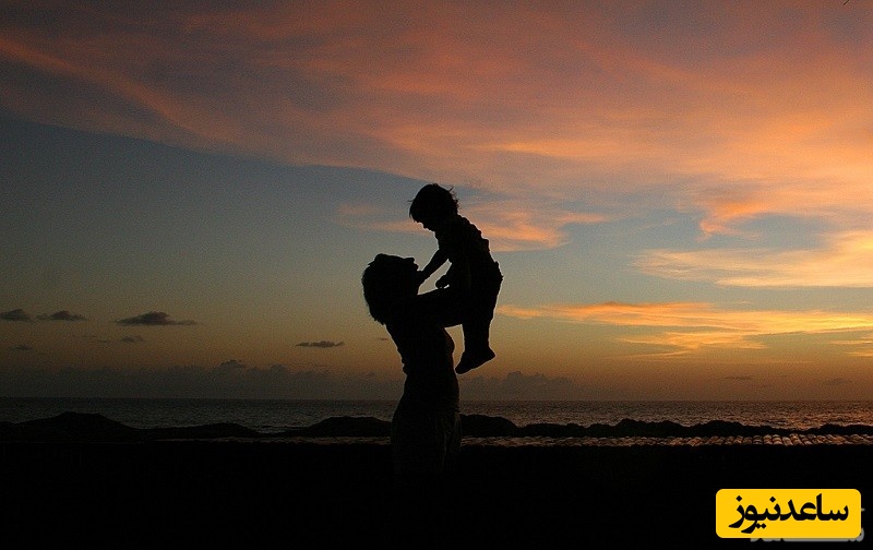 مادر و فرزند غروب