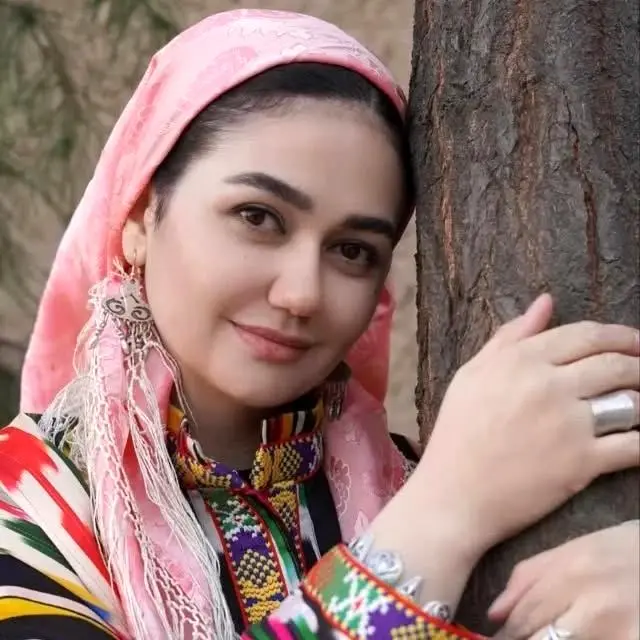 مادرانگی دلنشین تهمینه رجبوا، چمن سریال پایتخت برای پسر جذابش +عکس/ عاشقانه های مادر و فرزندیشون ارزش صد بار دیدن رو داره...