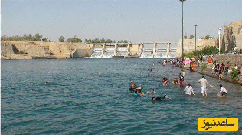 شناگری جانانه زن محجبه در رودخانه پارک ساحلی خوزستان/ غرق نشی حاج خانوم! +عکس