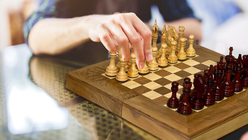 بازی شطرنج بازی فکری بزرگسالان