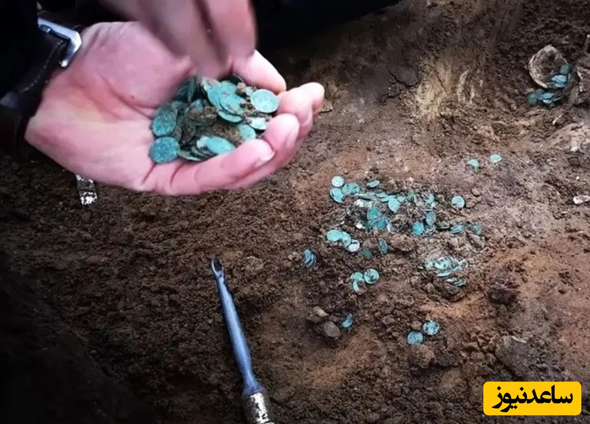 گنج سکه‌های 600 ساله که در کوزۀ شکسته پیدا شد