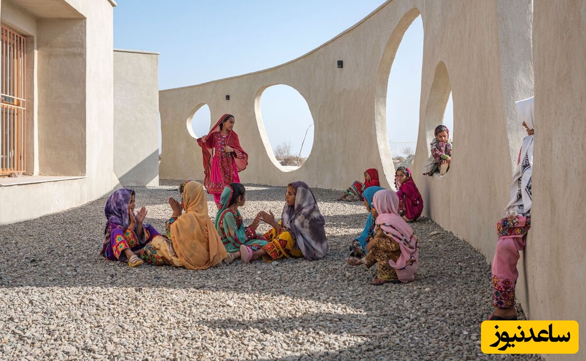 (تصاویر) دبستانی در چابهار که جهان را با معماری‌اش شگفت‌زده کرده است!