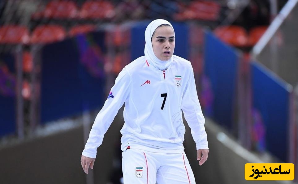 طنز فوتبالی؛ سوال های بیخود وبی‌جهت حامد آهنگی از فرشته کریمی: من عروسی دخترعموم کفش پاشنه بلند پوشیدم دیگه هیچکس عروس رو نگاه نکرد و...+فیلم