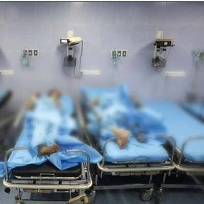 وضعیت وخیم دانش آموزان تهرانسر در بیمارستان + فیلم