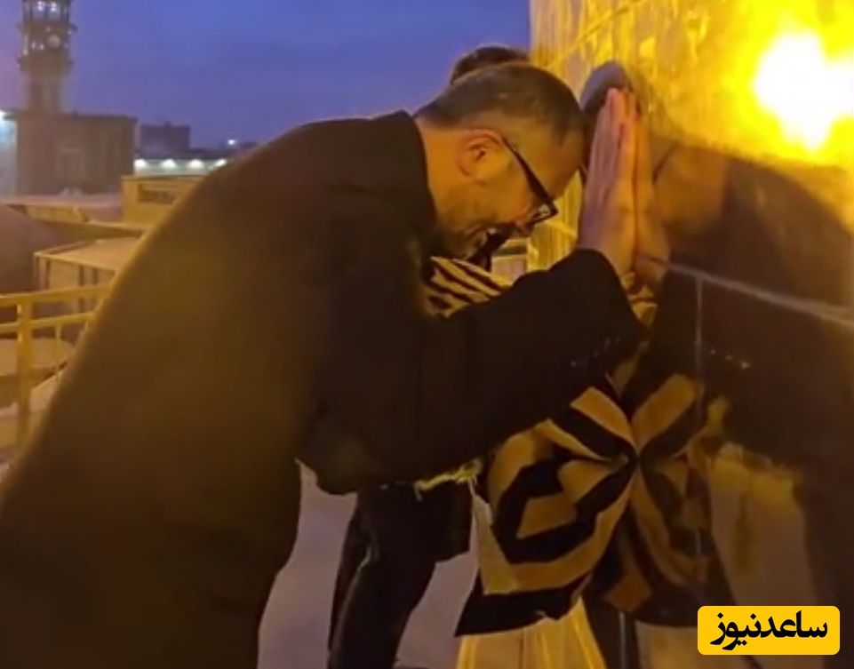 ببینید | حال و هوای خادمان امام رضا(ع) هنگام تعویض پرچم گنبد بعد از شهادت امام خامنه‌ای