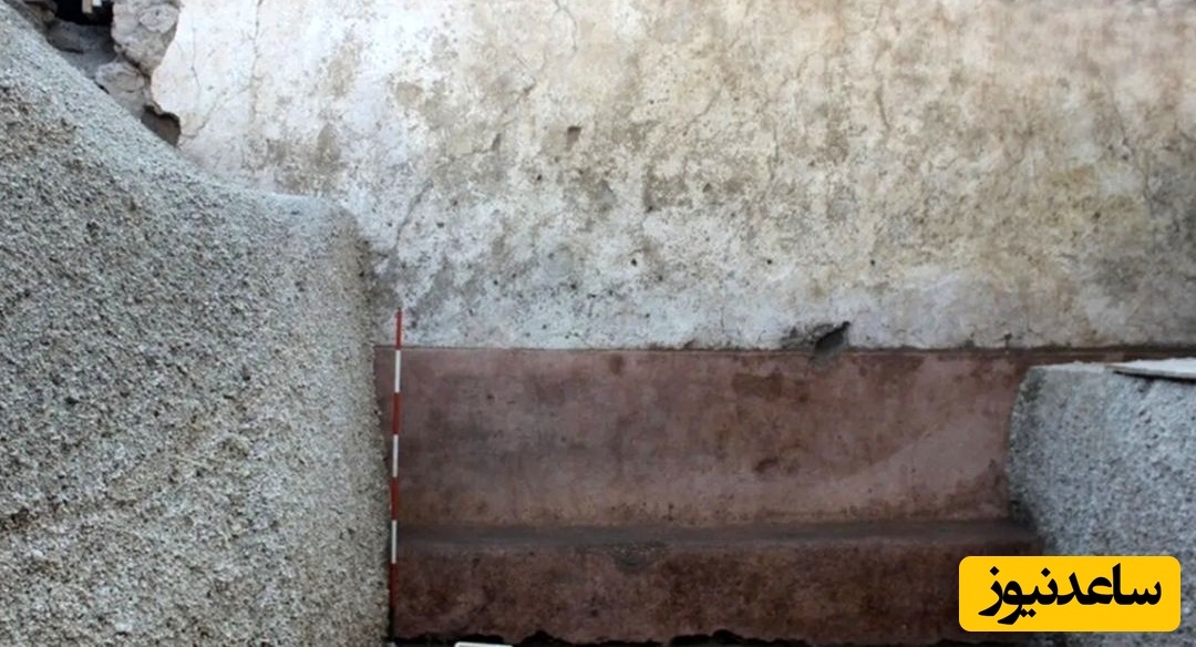 «نیمکت انتظار باستانی» در مقابل یک خانۀ 2هزارساله کشف شد