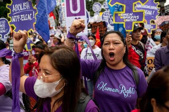 تظاهرات روز جهانی زن در فیلیپین/ رویترز