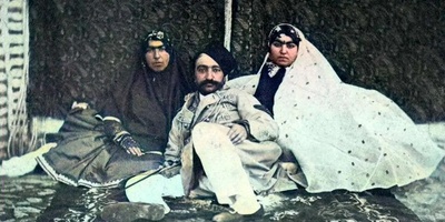 تاریخ ایران؛ خاطرات پزشک ناصرالدین شاه قاجار: جیران نه زیبایی خاصی داشت و نه لطف و ملاحتی، و برگونه چپ هم سالکی بزرگ داشت اما...