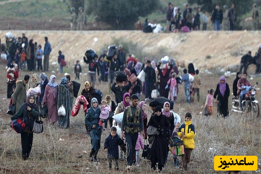 (فیلم) رقص آوارگان سوری در خیابان های استانبول بعد از شنیدن سقوط دولت بشار اسد