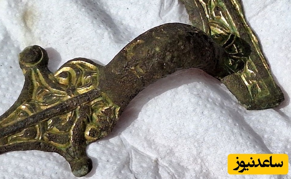 کشف سنجاق سینه 1500 ساله با روکش طلا