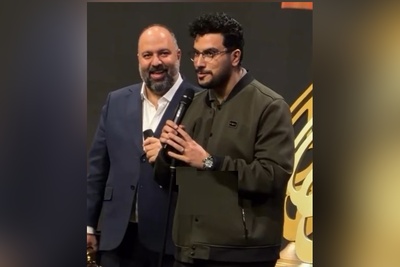 لحظه  باشکوه اعلام برنده شدن امیرحسین قیاسی و شوخی‌های خنده دار علی اوجی: علیرضا قربانی به تیپ تو نمیخوره، اینم که فیلمبرداره،منو ولی بوس کن😂😂😂