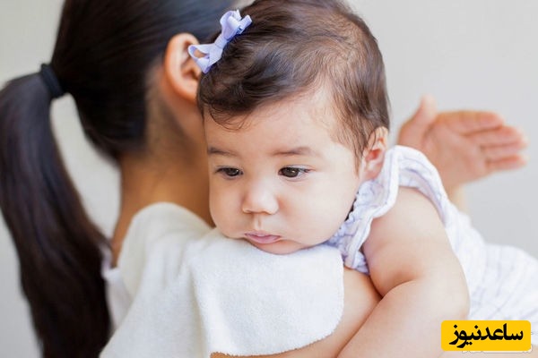 آروغ زدن نوزاد