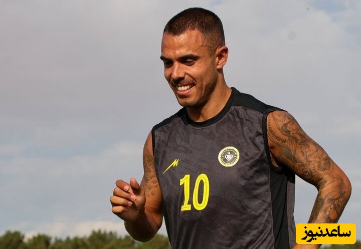 طلایی‌پوشان برنده جنجال؛ کارت بازی آلوز رسید