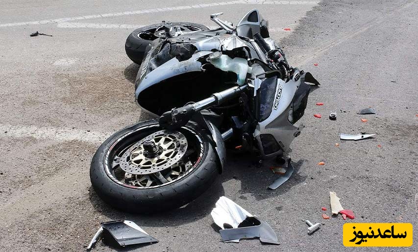 ببینید| فیلم تصادف مرگبار موتور با خودرو سواری/ خدا بداد جوان موتورسوار برسه چه بلای وحشتناکی سرش اومد!