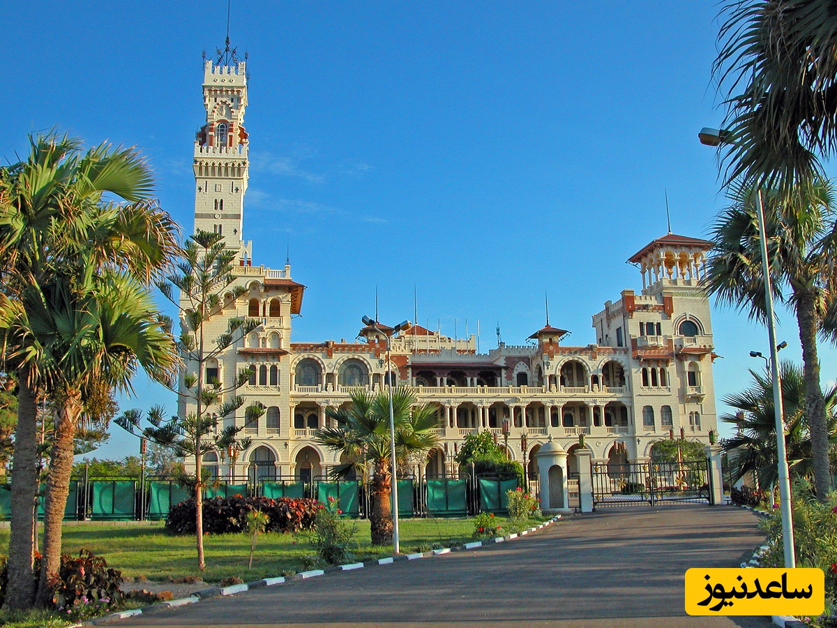  کاخ مونتازا، بندر اسکندریه