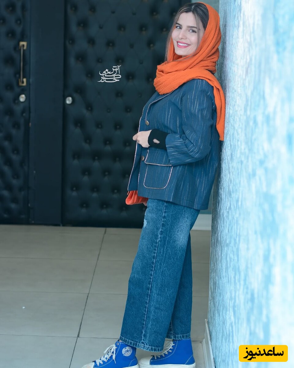 غزاله اکرمی