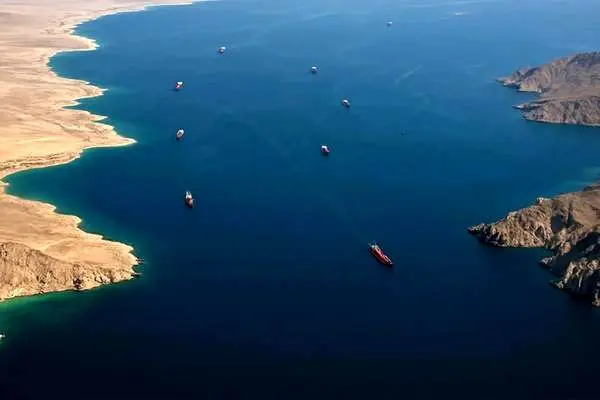 ادعای رویترز: ایران آماده بستن تنگه هرمز است