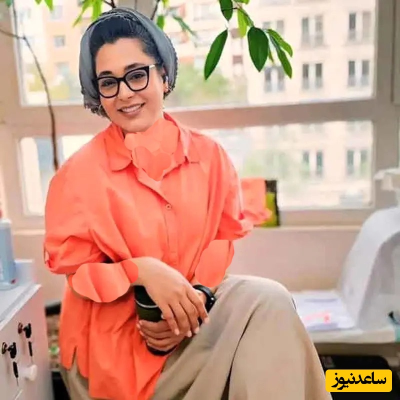 فضای شاعرانه و دخترانه پاسیویِ آپارتمان مجردی سانیا سالاری؛ از سنتی کردن فضا با آجرهای قدیمی تا طاقچه‌هایی کوچک برای قرار دادن لوازم نقاشی+ فیلم